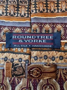 Vintage Roundtree & Yorke 100% Silk Tie Woven in Italy - 4” Wide
